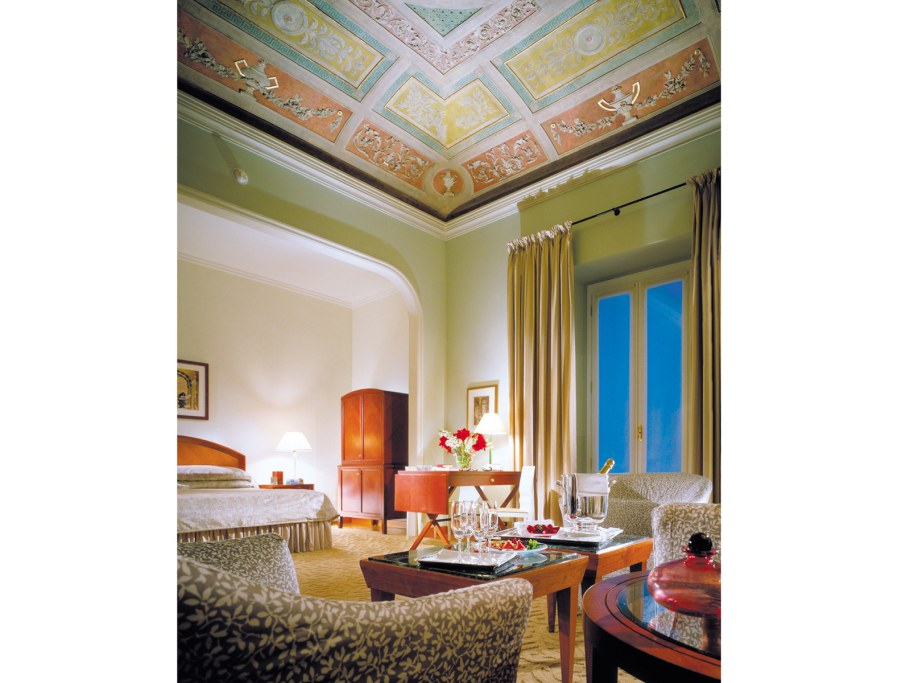 Милан Италия отель 5 звезд