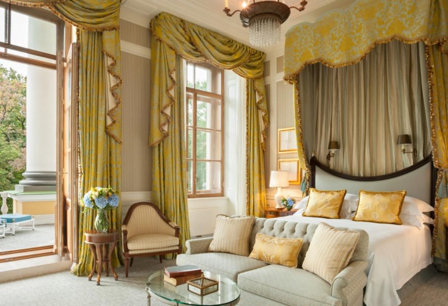 Отель four Seasons Lion Palace Санкт-Петербург