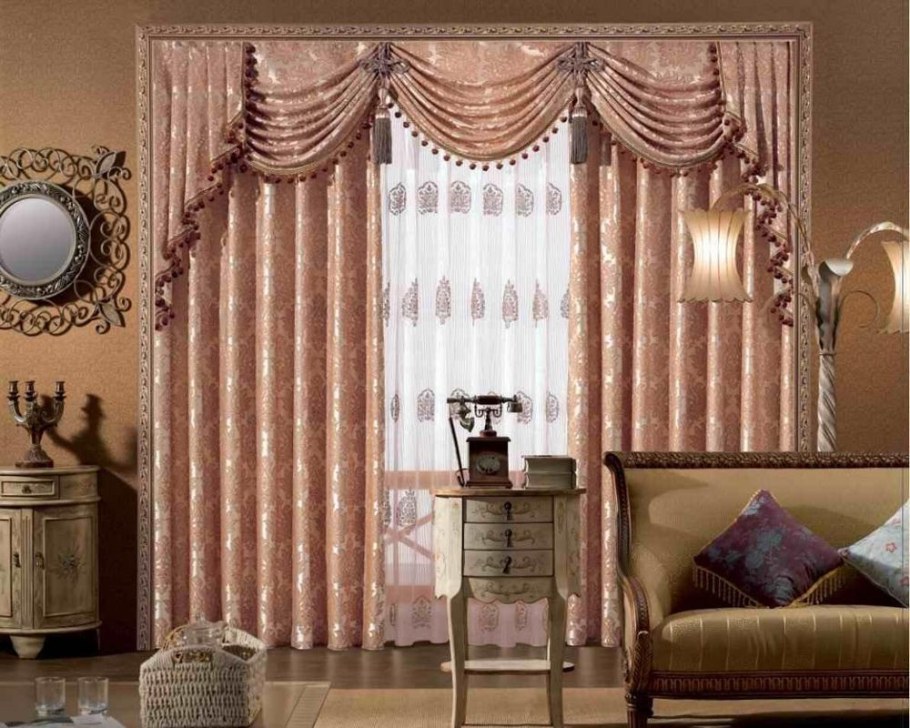 Шторы с ламбрекеном в гостиную