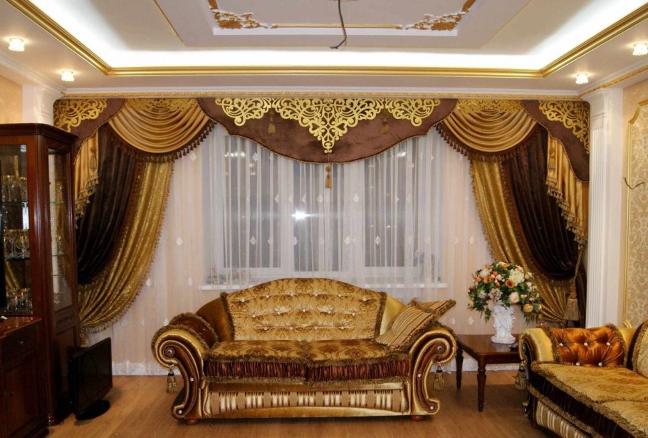 Шторы классика в гостиную с жёстким ламбрекеном