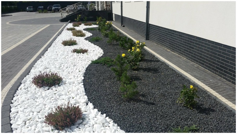 Мульчирование туи мраморной крошкой