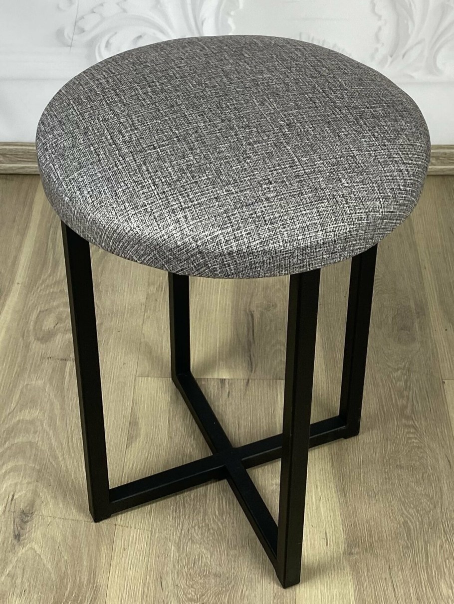 Табуретки из металла