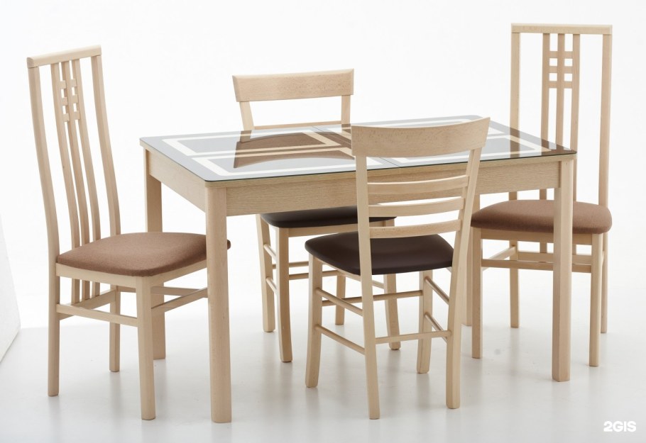 Кухонная группа стол и стулья