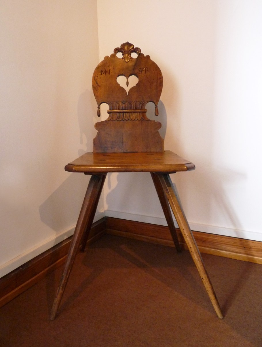 Стул Эльзас на ножках