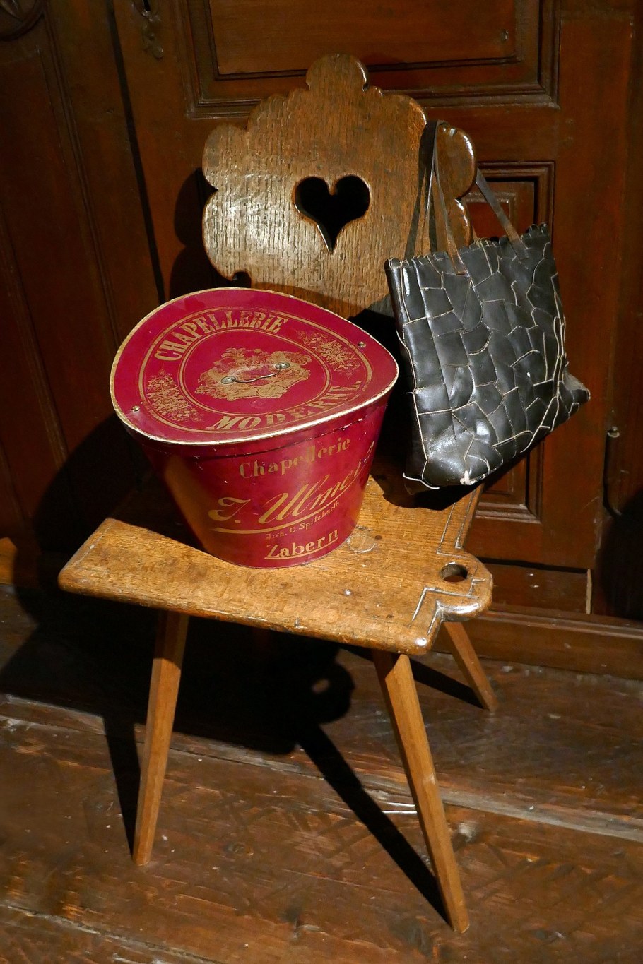 Стул Эльзас красный