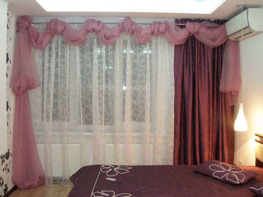 Шторы с ламбрекеном в спальню 2022