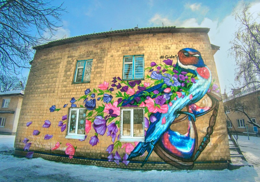 Расписные фасады домов