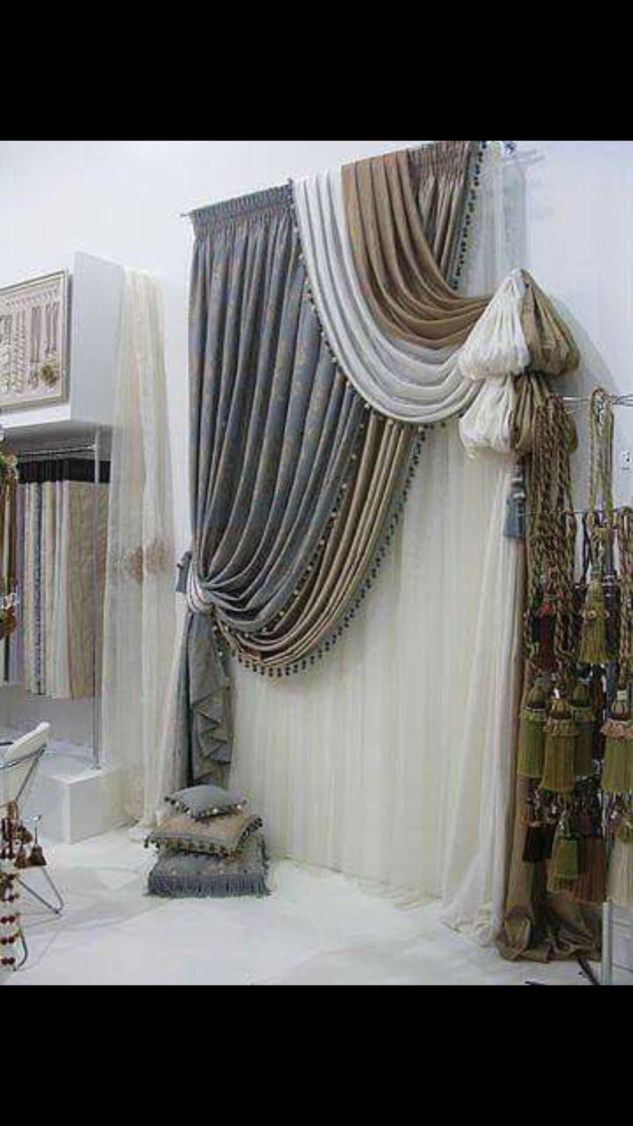 Ассиметричные шторы для гостиной