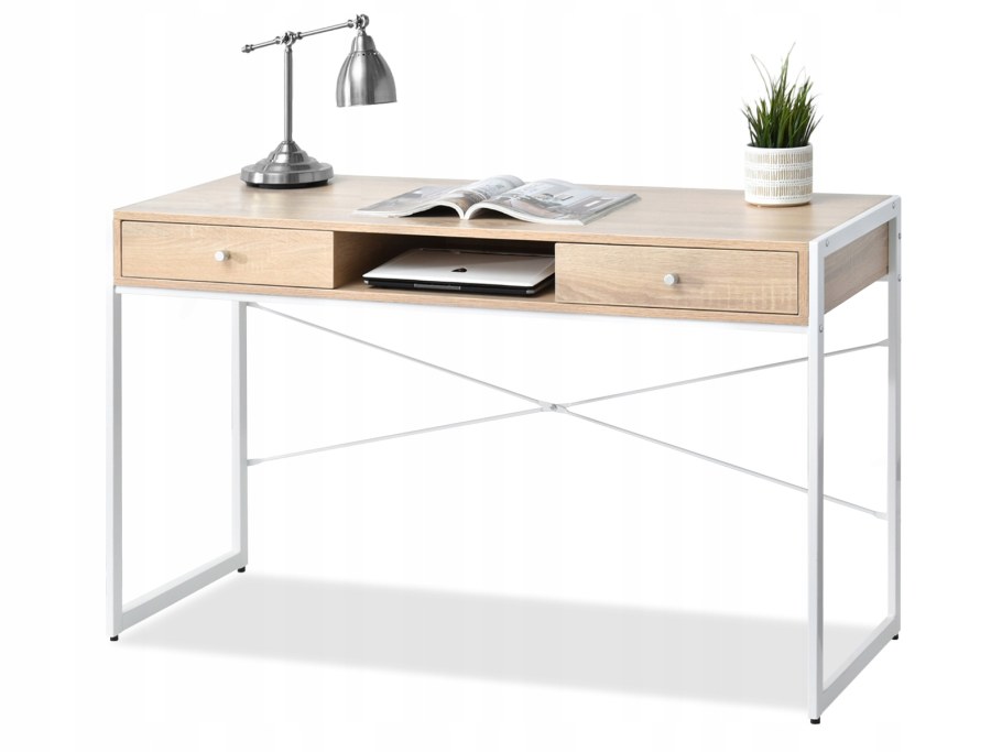 Компьютерный стол в скандинавском стиле