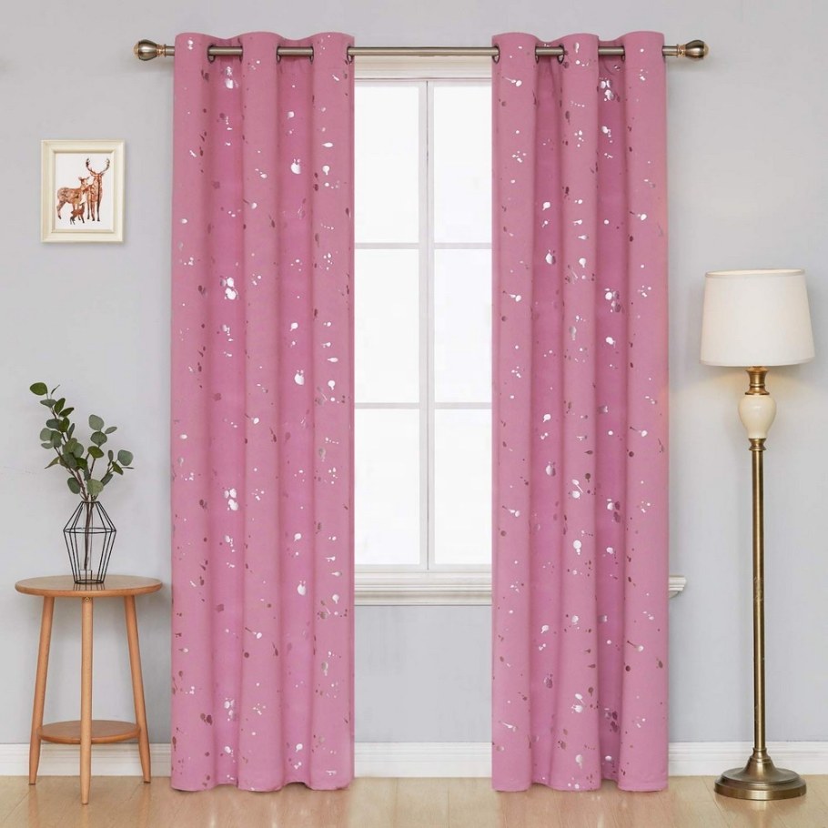 Розовые шторы икеа в детскую