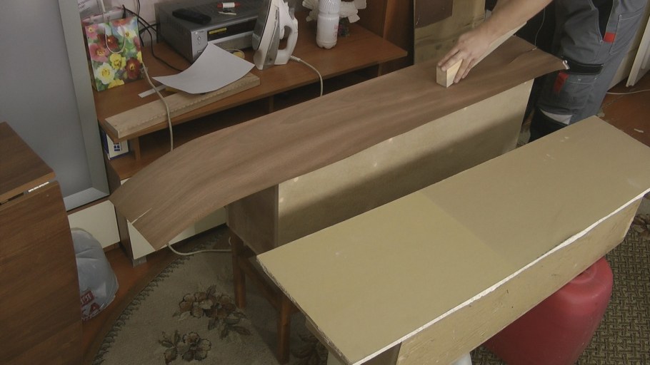 Шпонирование фанерного короба