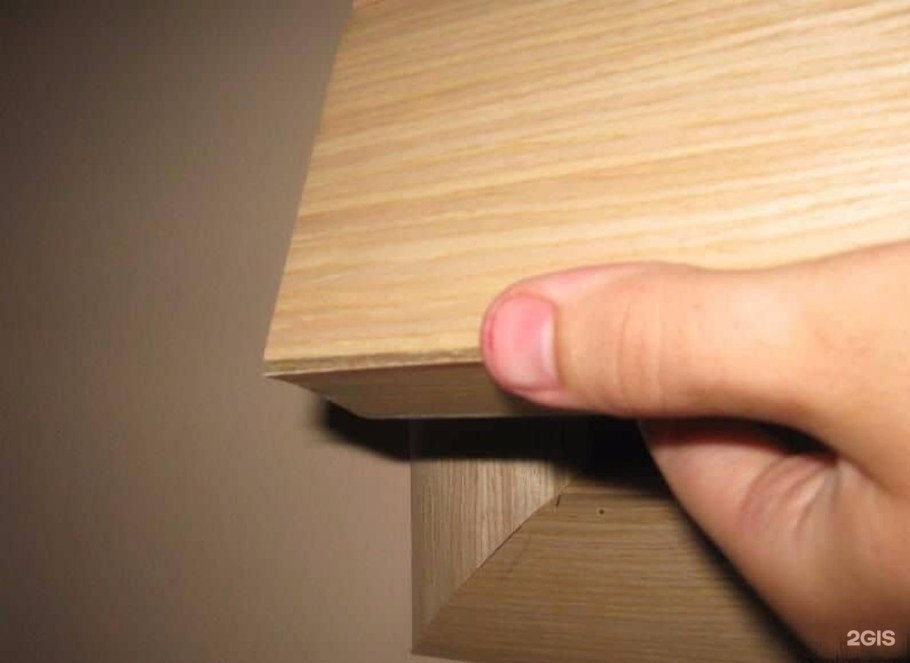 Отклеился шпон