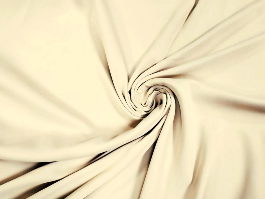 Бежевый жаккард однотонный