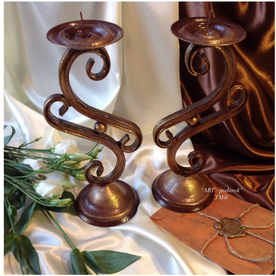 Красивые кованые подсвечники