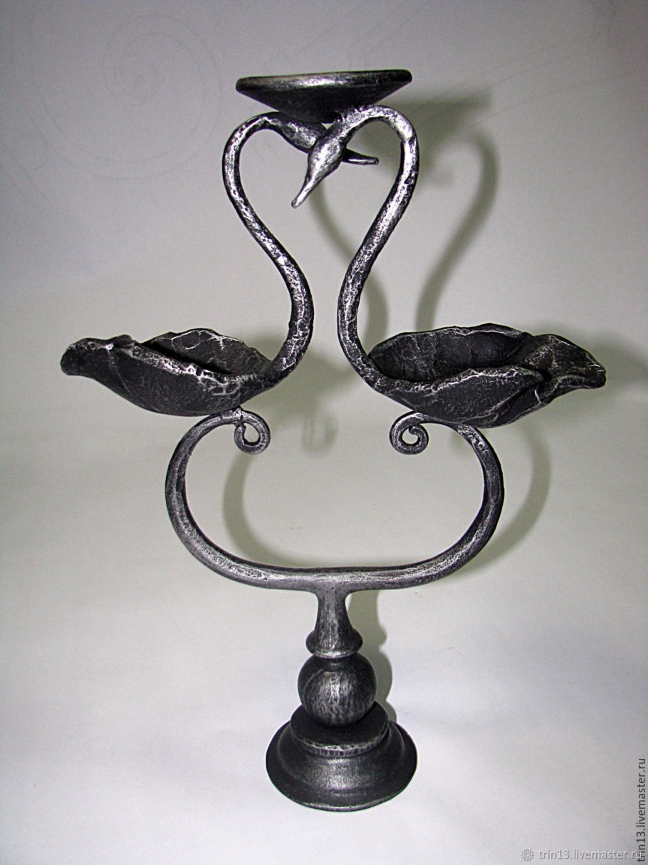 Канделябр кованый