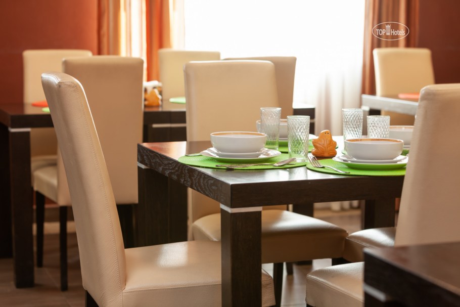 Резидент отель Дубна ресторан