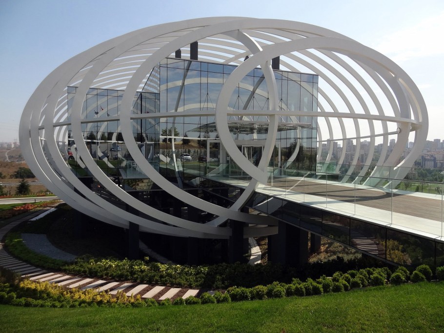 Выставочный павильон архитектура Европа