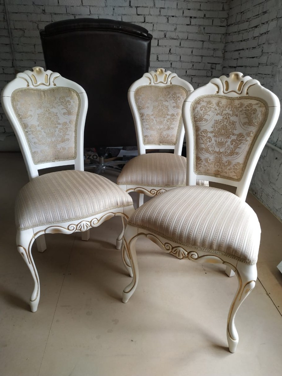 Столы и стулья классика