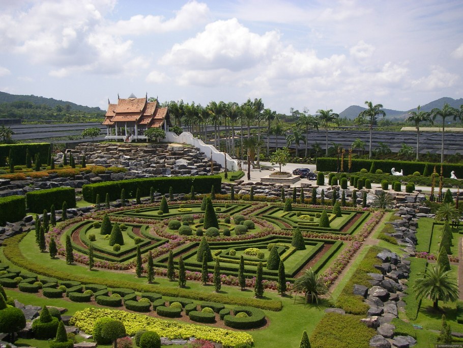 Нонг Нуч сад башня муравьев