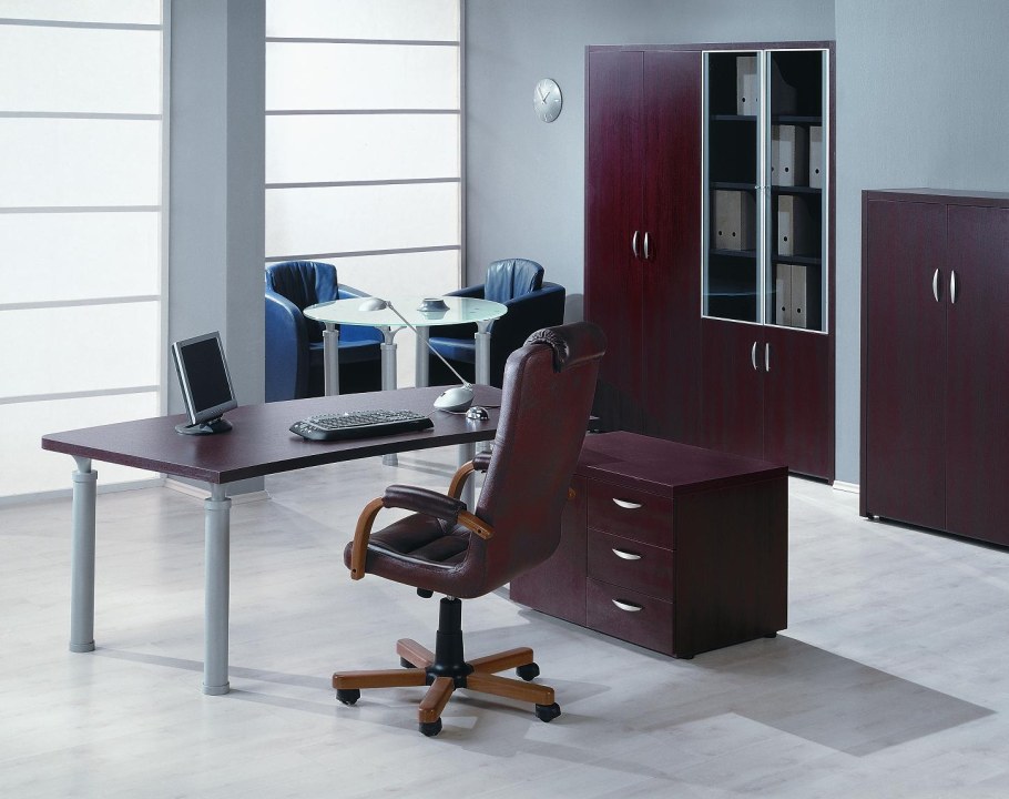 Стол руководителя вишня Мемфис