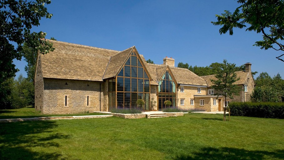 Интерьер ирландского дома амбара