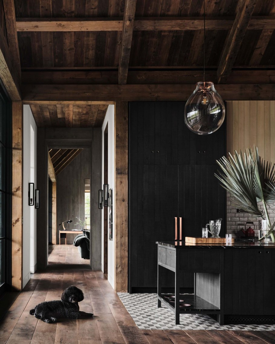 Дом Эштона Катчера и Милы