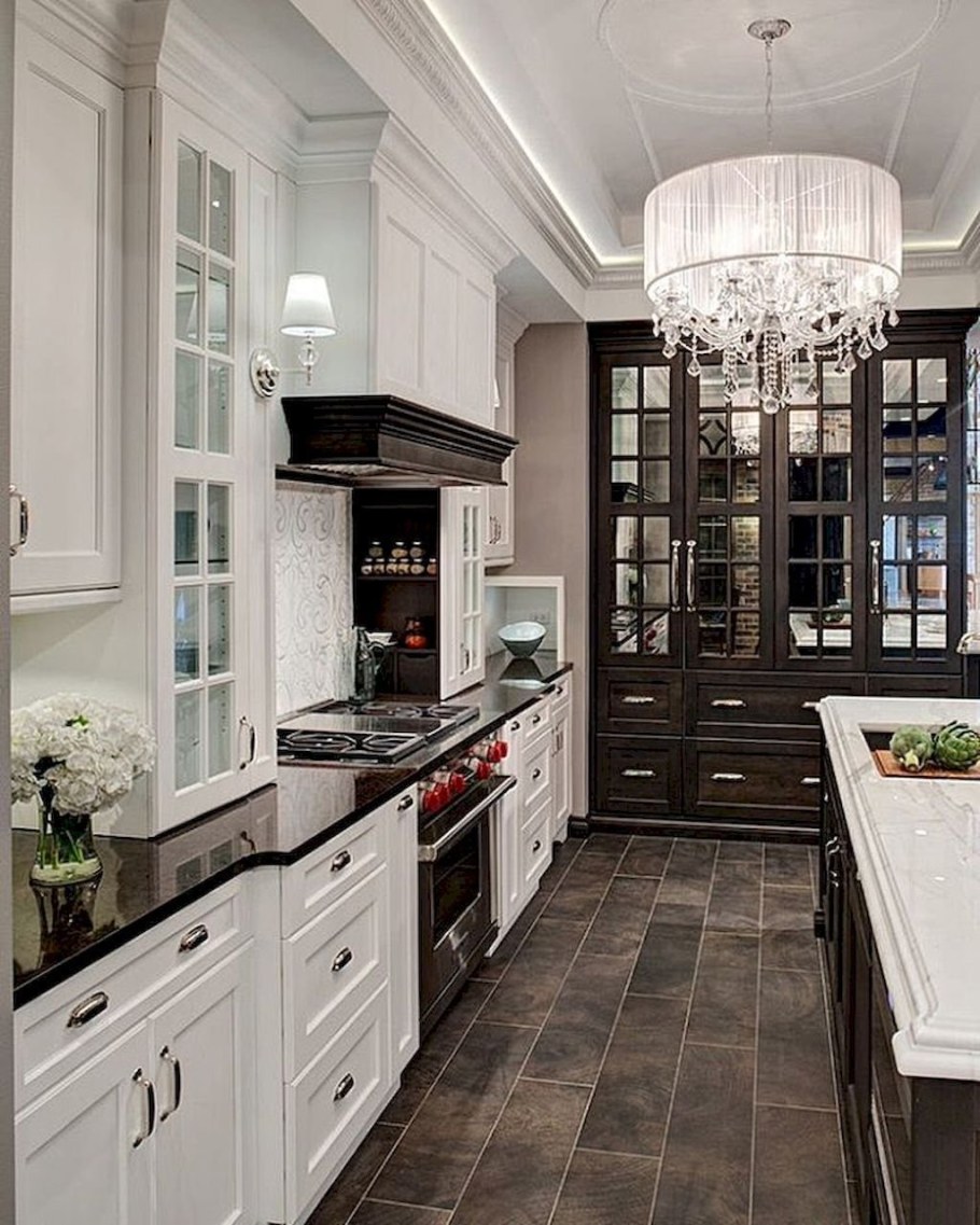 Американская Неоклассика кухня