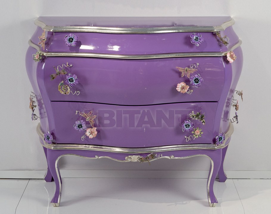 Фиолетовый комод в интерьере