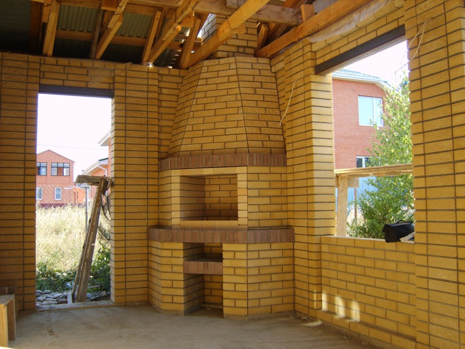 Барбекю из облицовочного кирпича