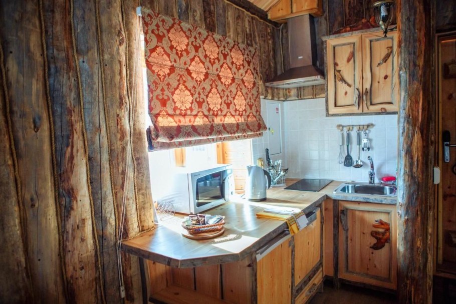 69 Параллель гостиница Мурманск домики