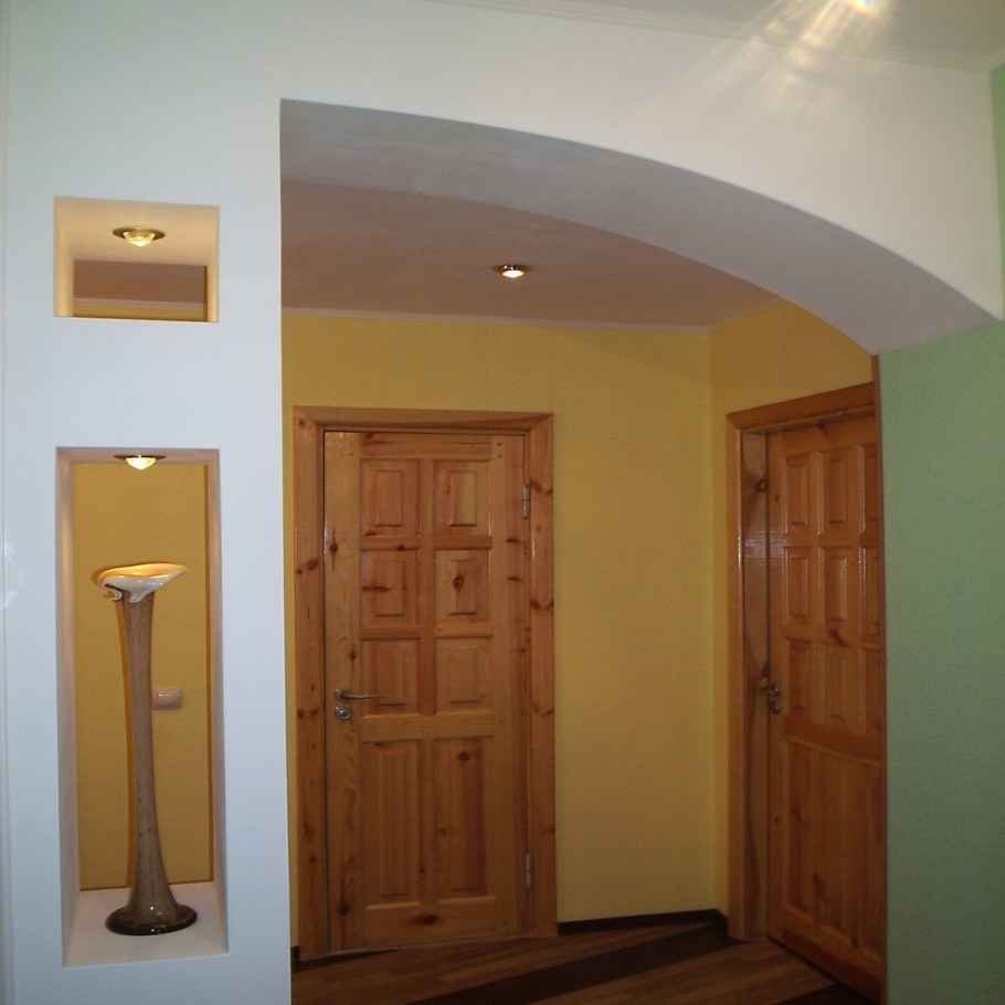 Арка в коридоре из гипсокартона