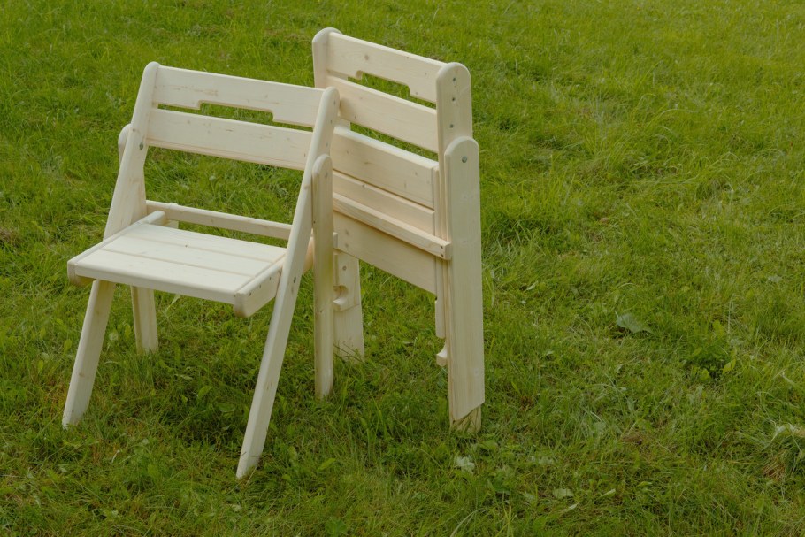 Стул раскладной деревянный