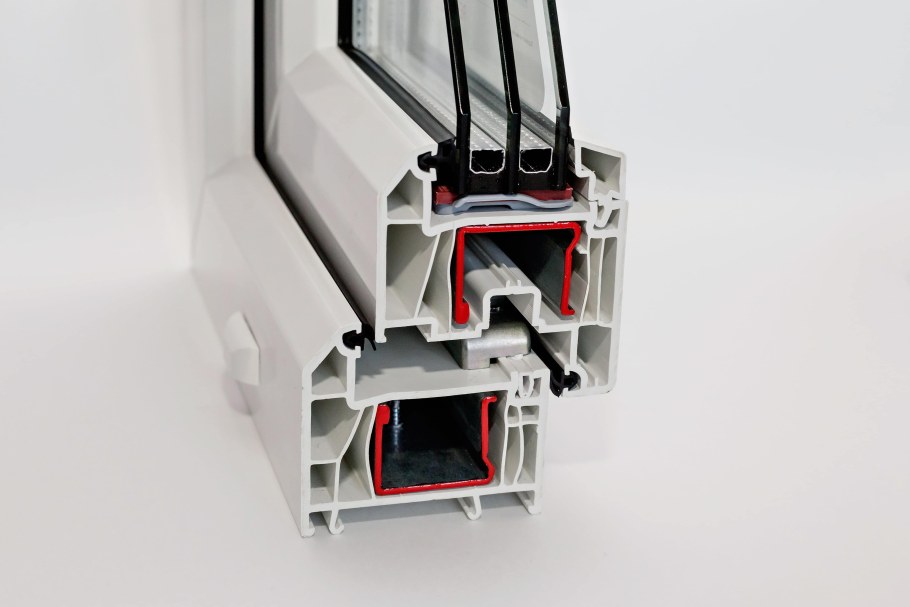 Рехау Грацио 70