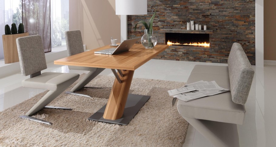 Стол буквой z