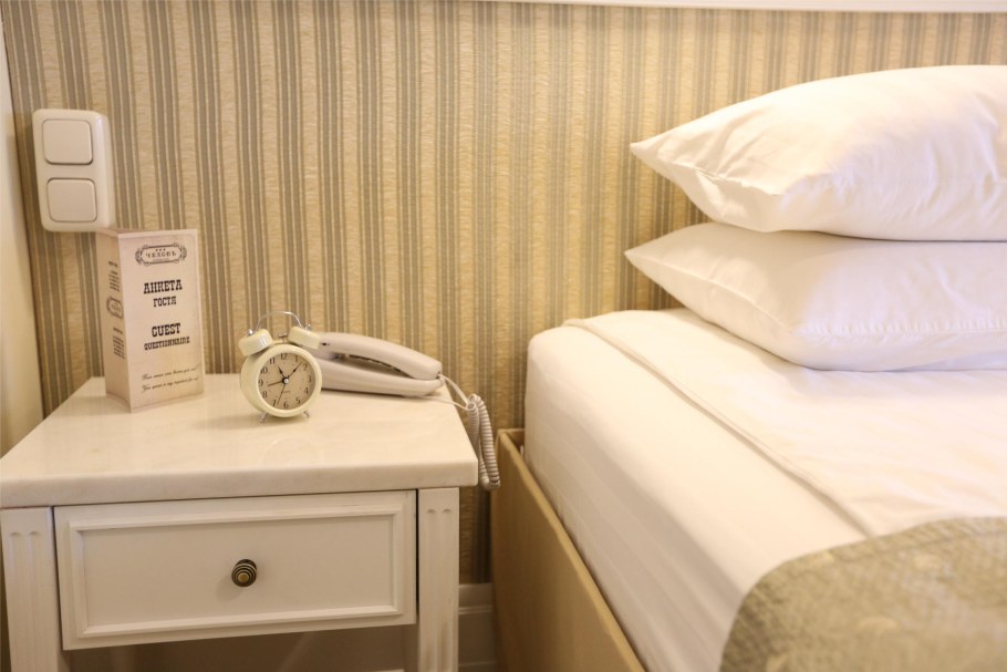 Chekhov Hotel парковка