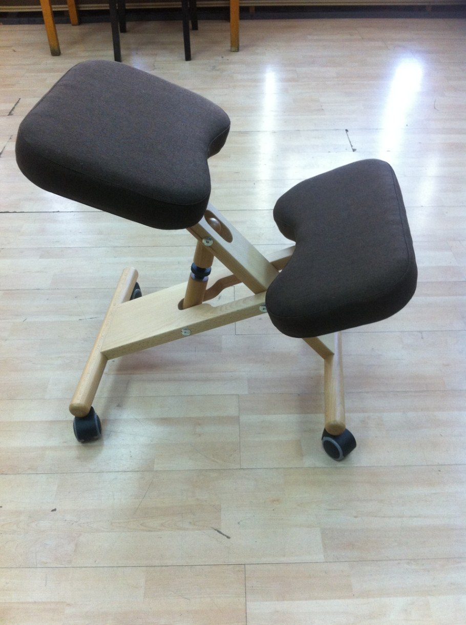 Стул коленный 3000