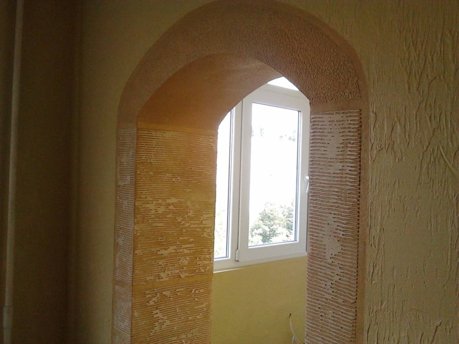 Декоративная штукатурка для внутренней отделки арки