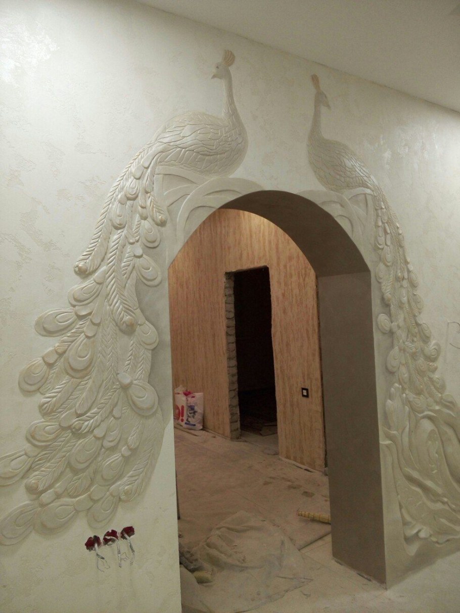 Барельеф арка