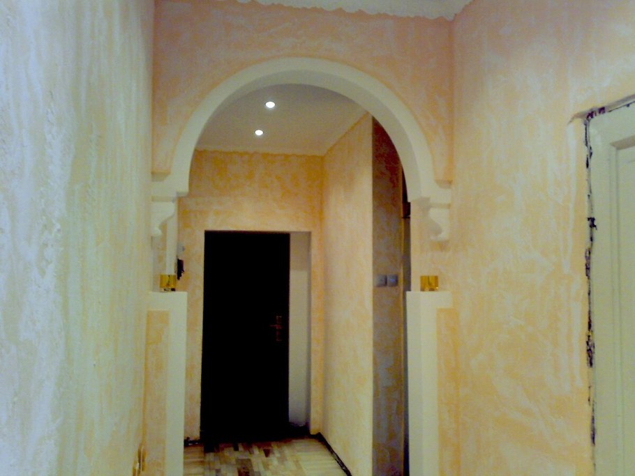 Декоративная штукатурка арка