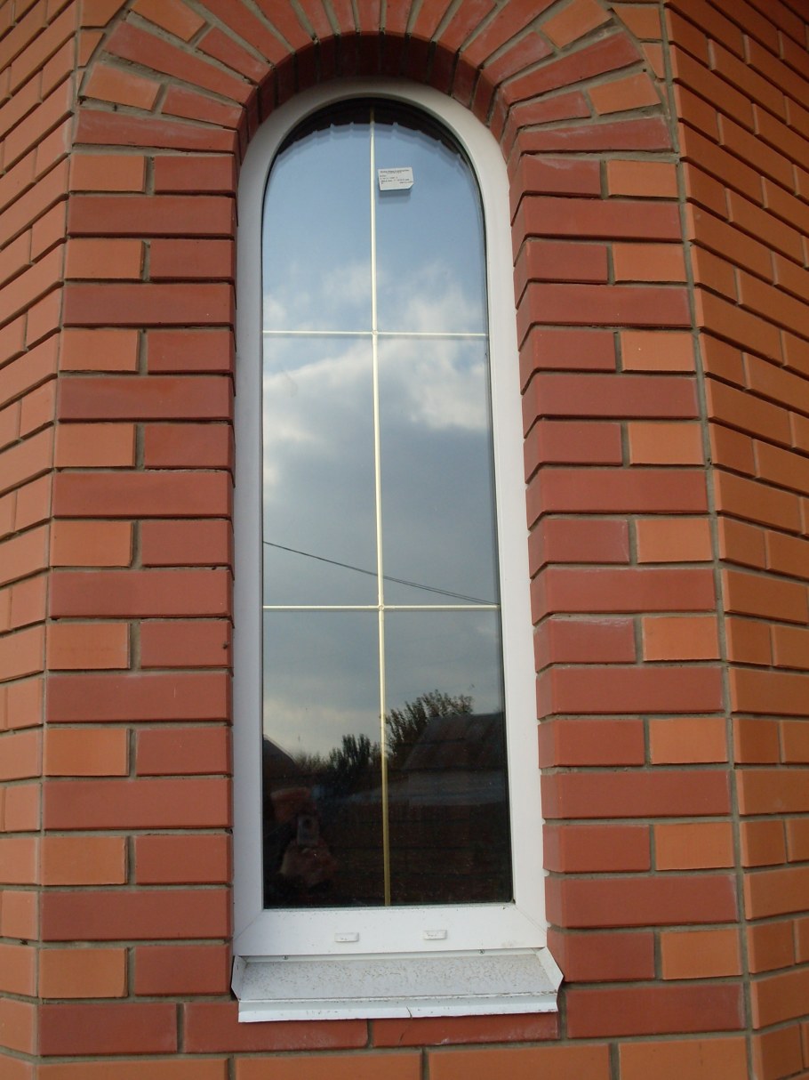 Арочные окна пластиковые