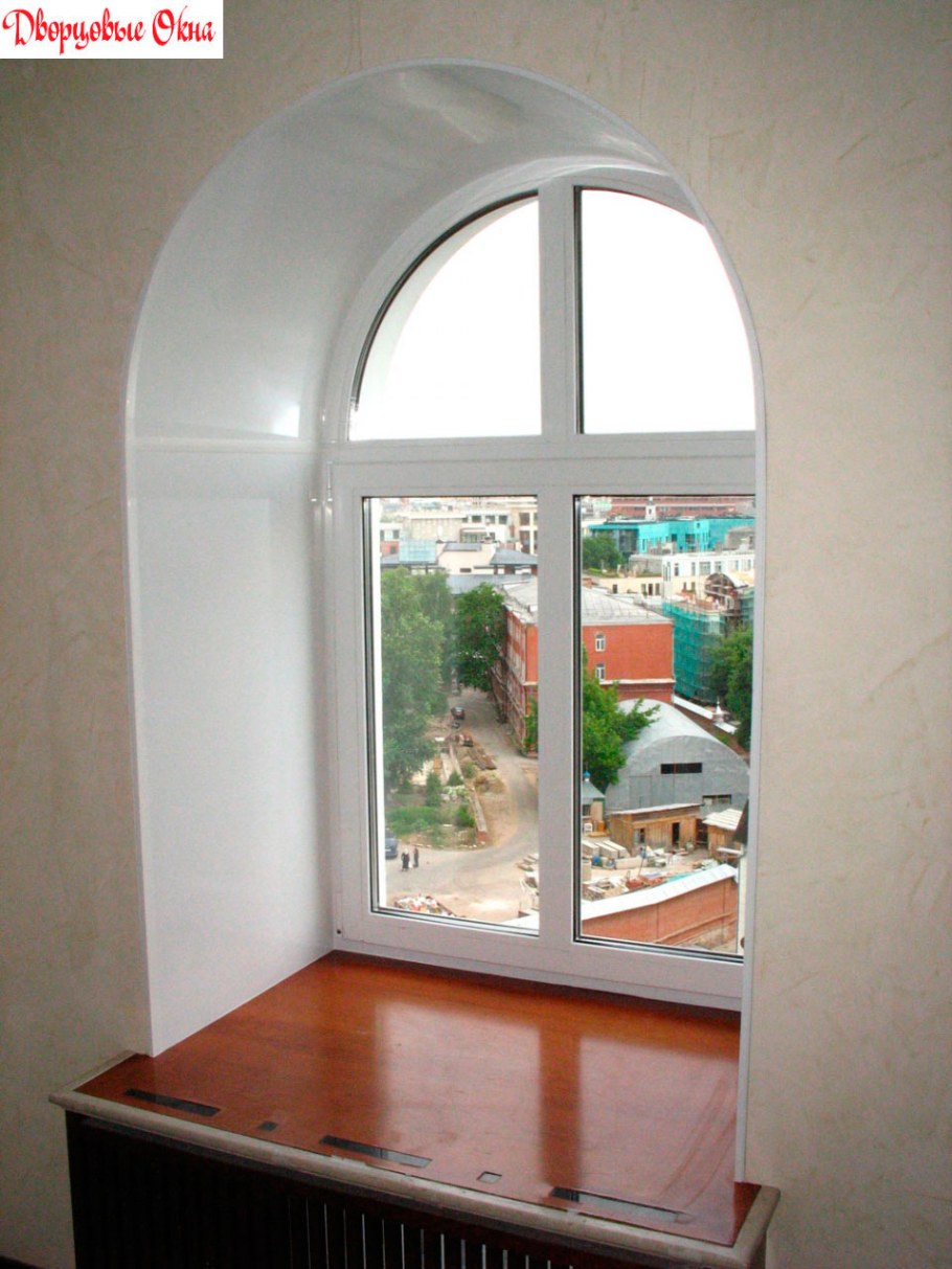 Арочные окна Рехау