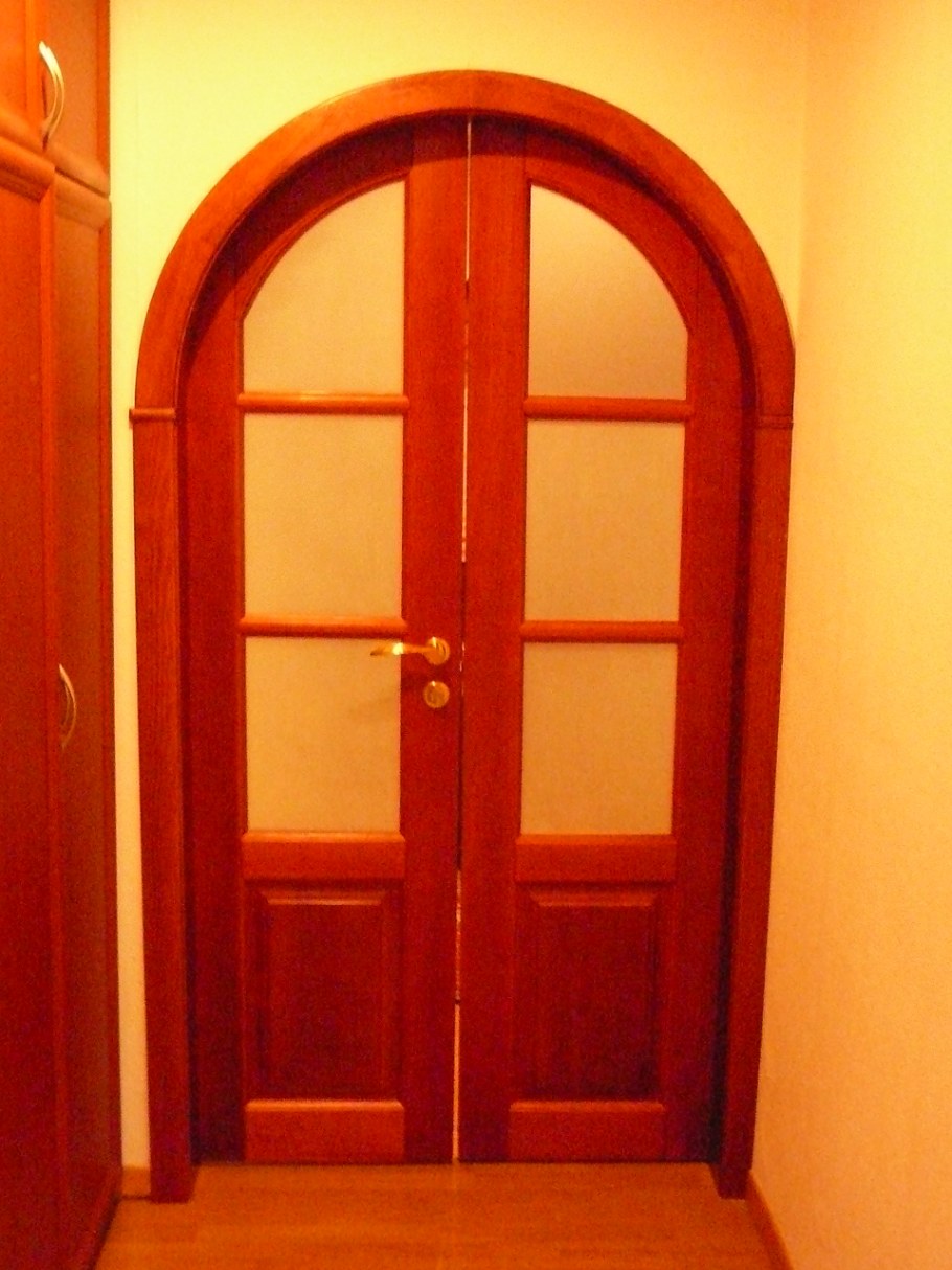 Дверь арка