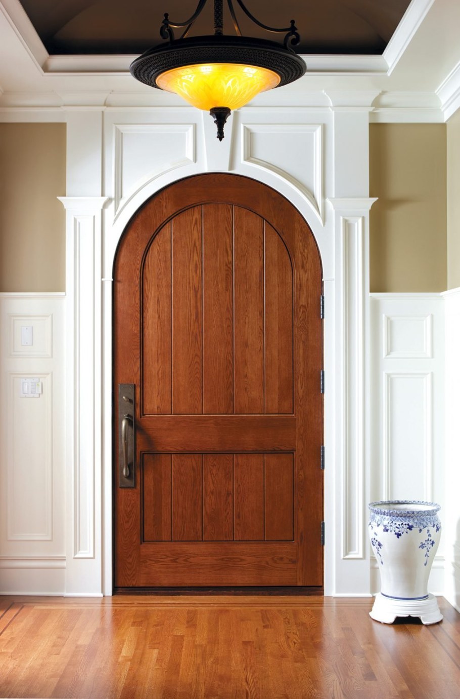 Межкомнатная арочная дверь