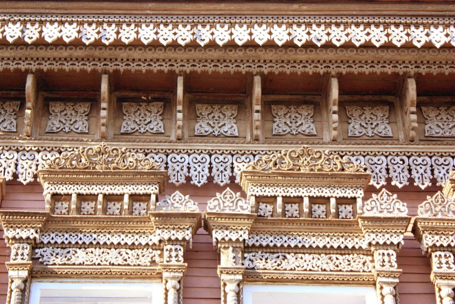 Наличники домовая пропильная резьба