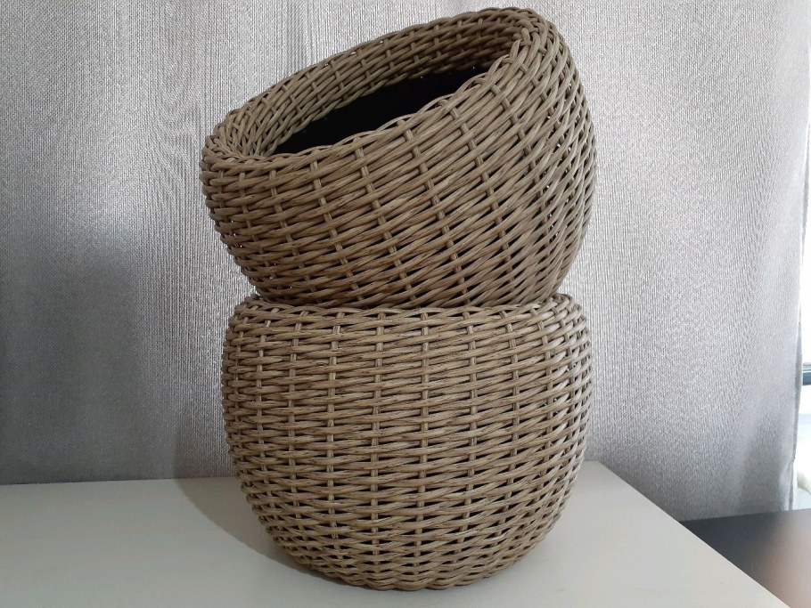 Кашпо полиротанг