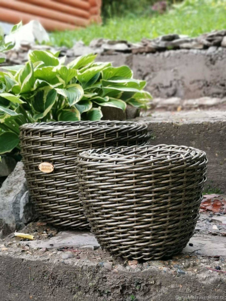 Кашпо уличное