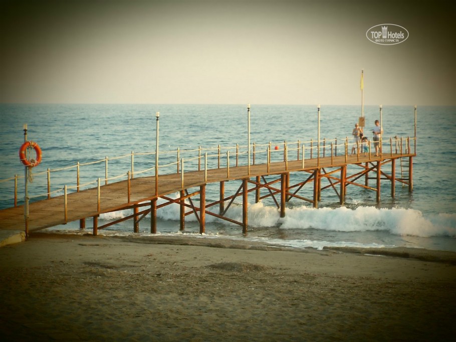 Пирс хотел Москва