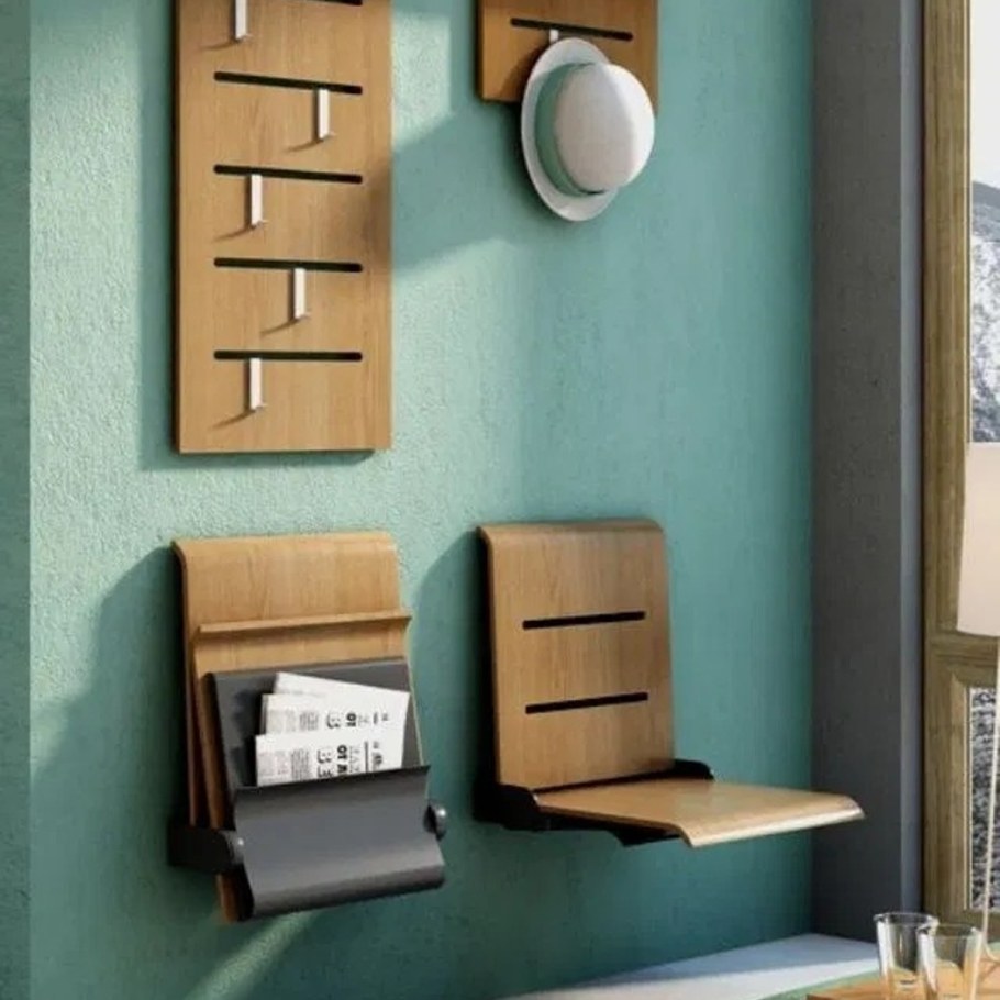 Сиденье откидное настенное для прихожей