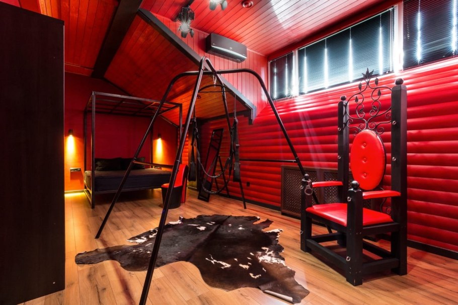 Антиотель Подушкин