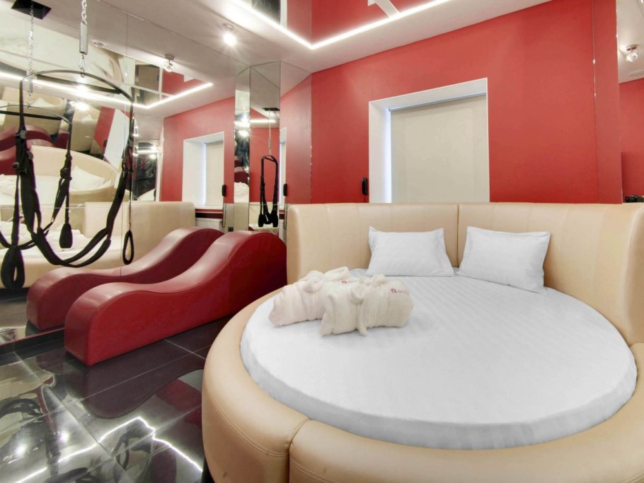 Отель Подушкин Санкт-Петербург